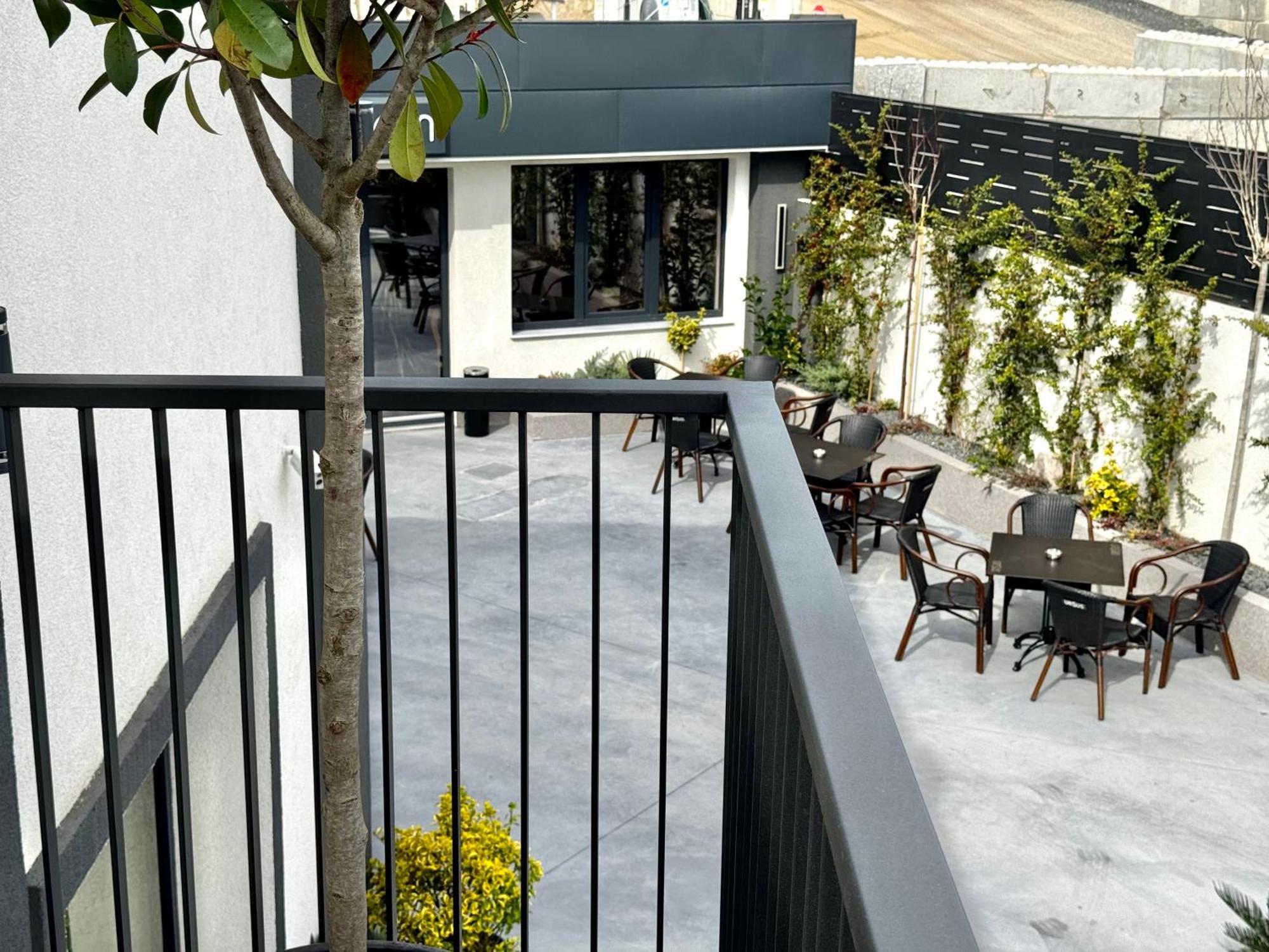 Tempo Boutique Hotel Buzau Exterior photo